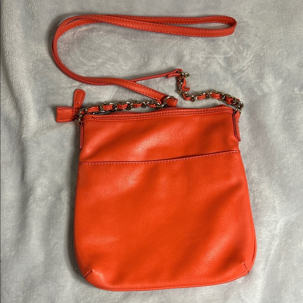 Nicole Miller Coral Colored Quilted Crossbody Bag - Picture 2 of 6